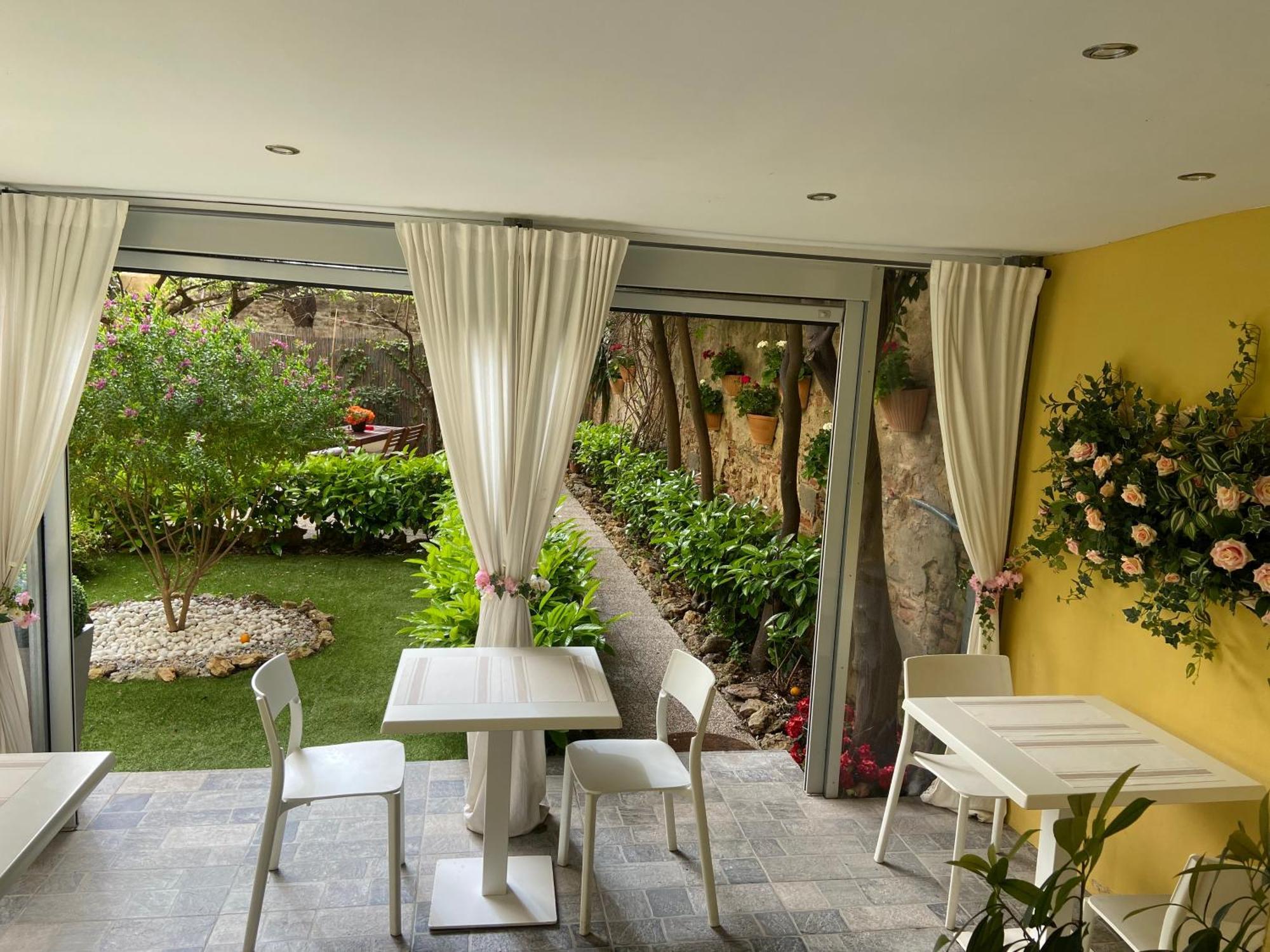 Paradise Inn Ливорно Екстериор снимка